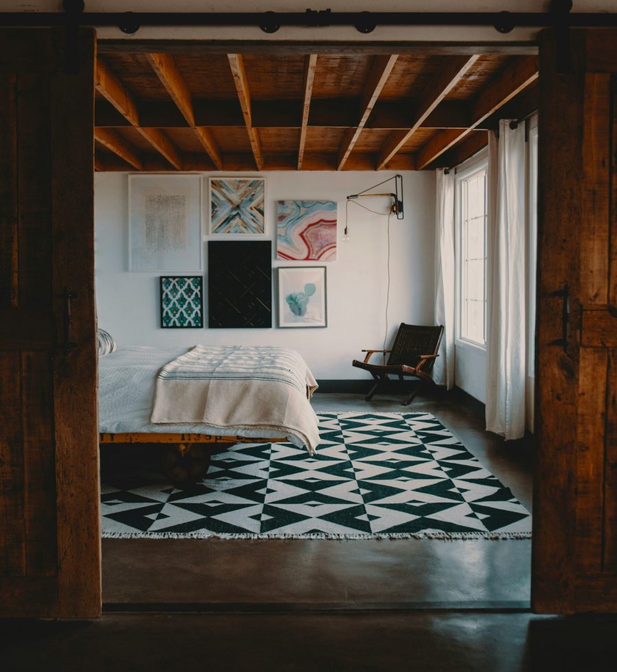 avi-richards-iWpCA0aTMnk-unsplash